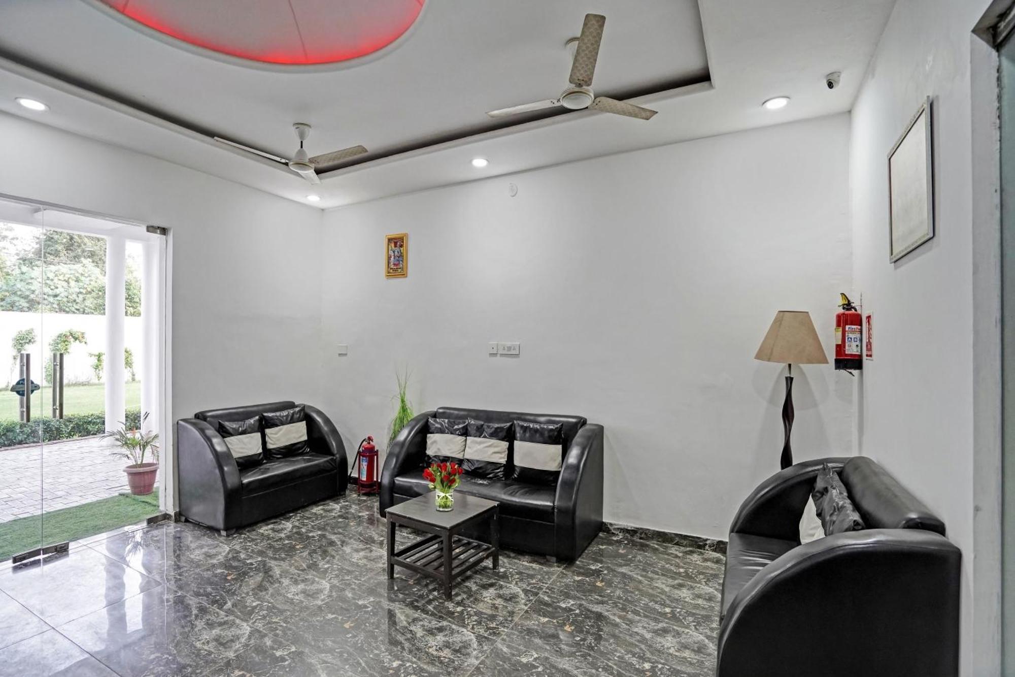 Collection O Rajvanshi Paradise Gurgaon Luaran gambar