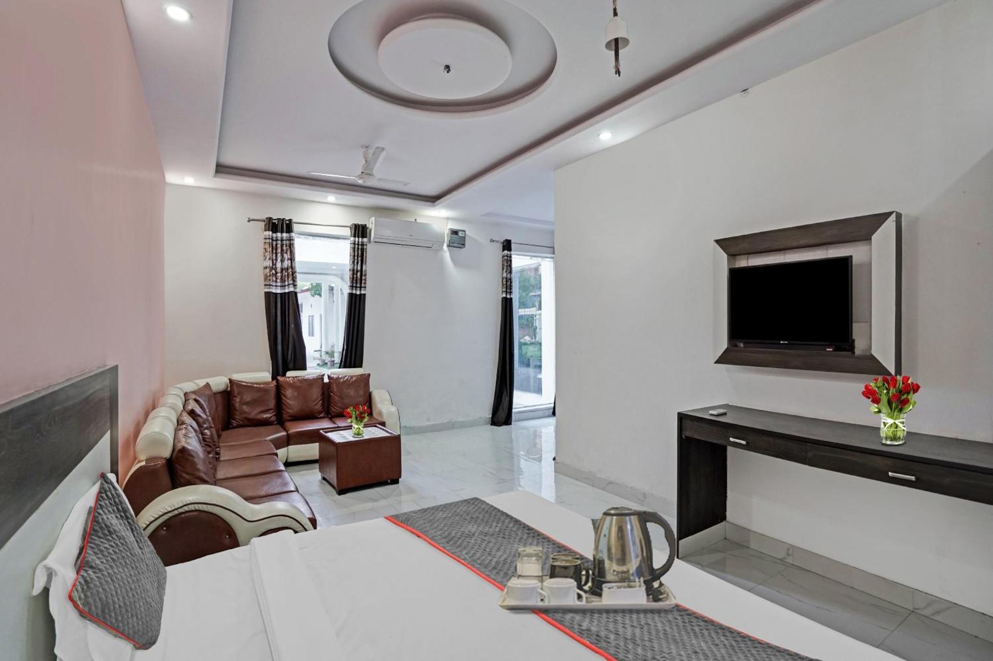 Collection O Rajvanshi Paradise Gurgaon Luaran gambar