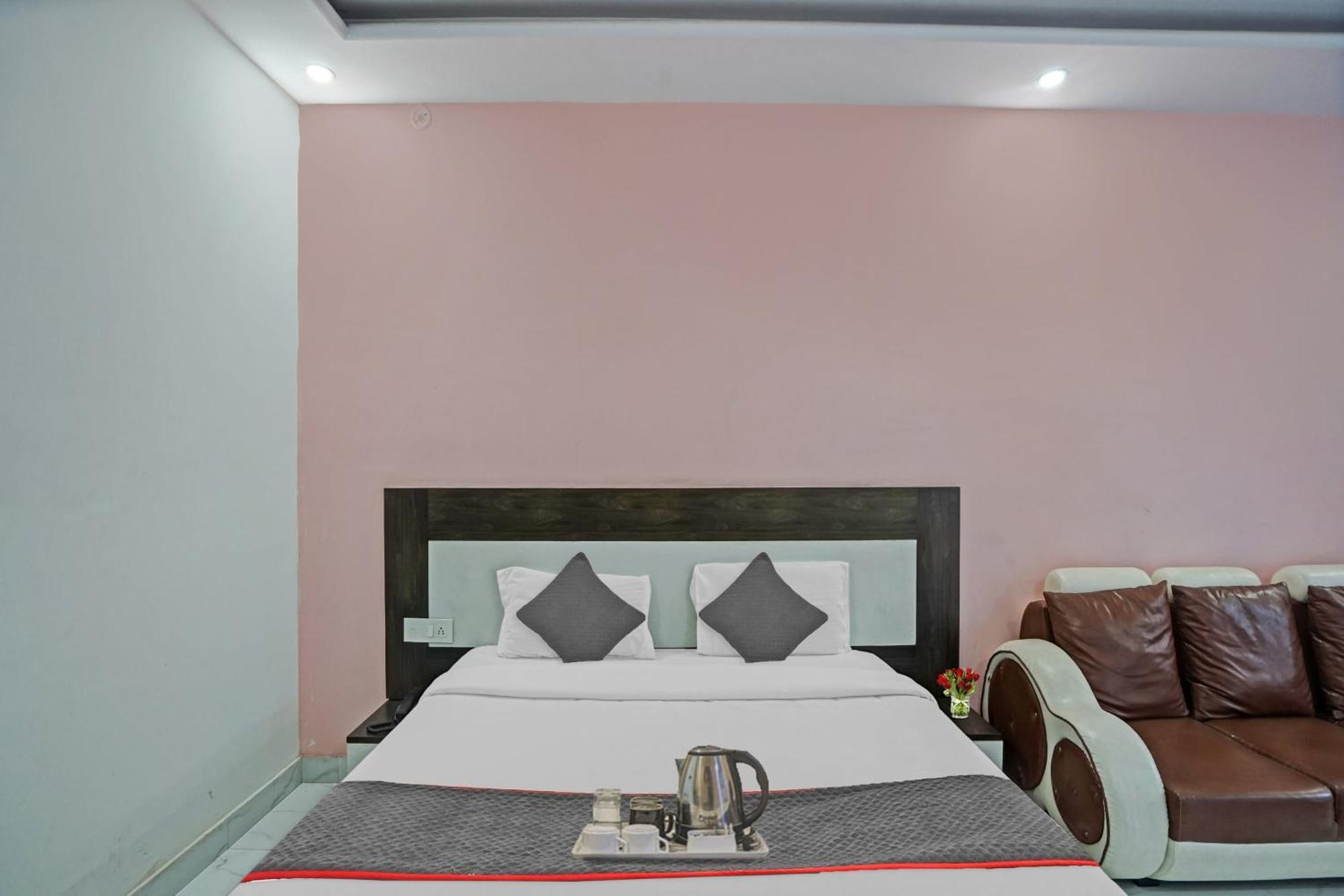 Collection O Rajvanshi Paradise Gurgaon Luaran gambar