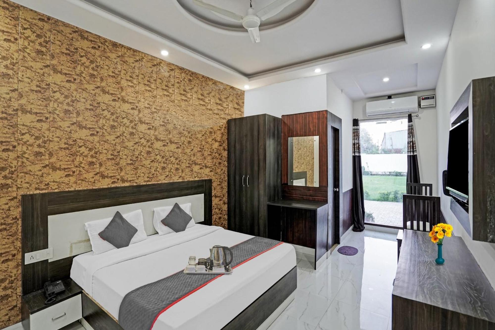 Collection O Rajvanshi Paradise Gurgaon Luaran gambar